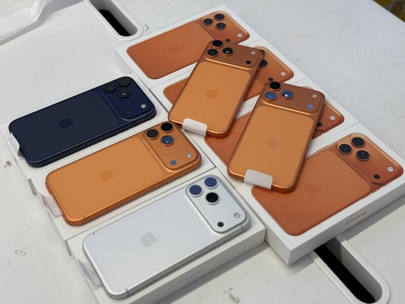Se vinde original, nou  Apple iPhone 17 Pro Max, iPhone 17 Pro, iPhone Air